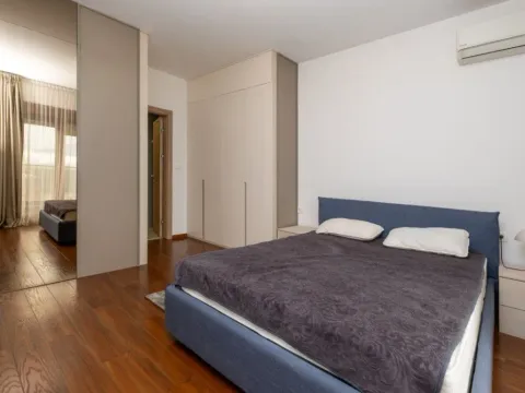 Izdavanje, četvorosoban stan, 127m², Master Kvart, Podgorica - image 8