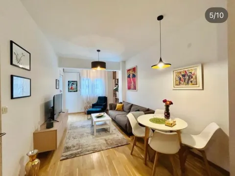 Rent, one bedroom apartment, 45m², Blok 9, Podgorica - image 4