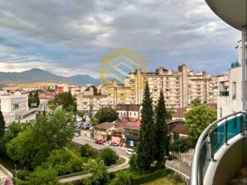 Izdavanje, dvosoban stan, 100m², Centar, Podgorica - image 6