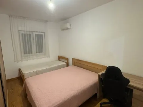 Rent, two bedroom apartment, 72m², City Kvart, Podgorica - image 3