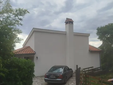 Prodaja, kuća, 165m², Kuči, Podgorica - image 7
