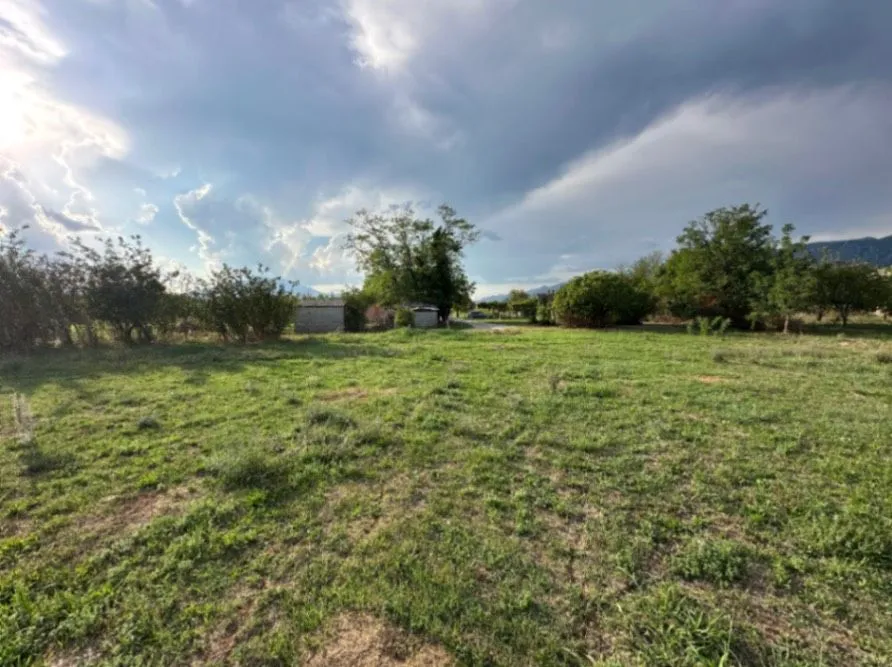Prodaja, plac, 1296m², Pričelje, Podgorica