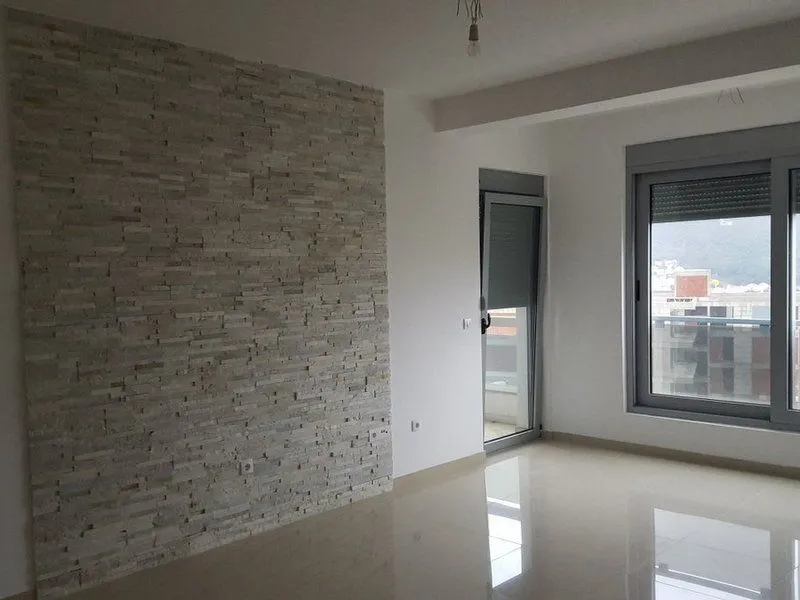 Prodaja, stan, 104m², Dobrota, Kotor