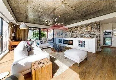 Izdavanje, kuća, 234m², Masline, Podgorica - image 20