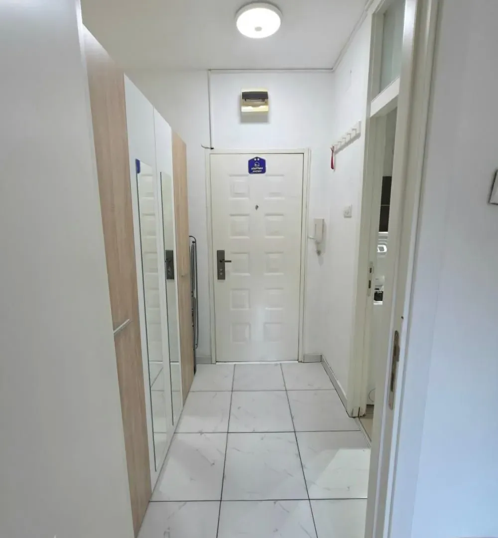 Prodaja, jednosoban stan, 21m², Stari Merkator, Novi Beograd Sve Podlokacije