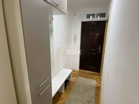Izdavanje, trosoban stan, 66m², Dom zdravlja, Niš - image 12