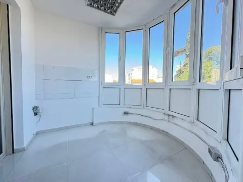 Rent, office space, 48m², Ljubović, Podgorica - image 3