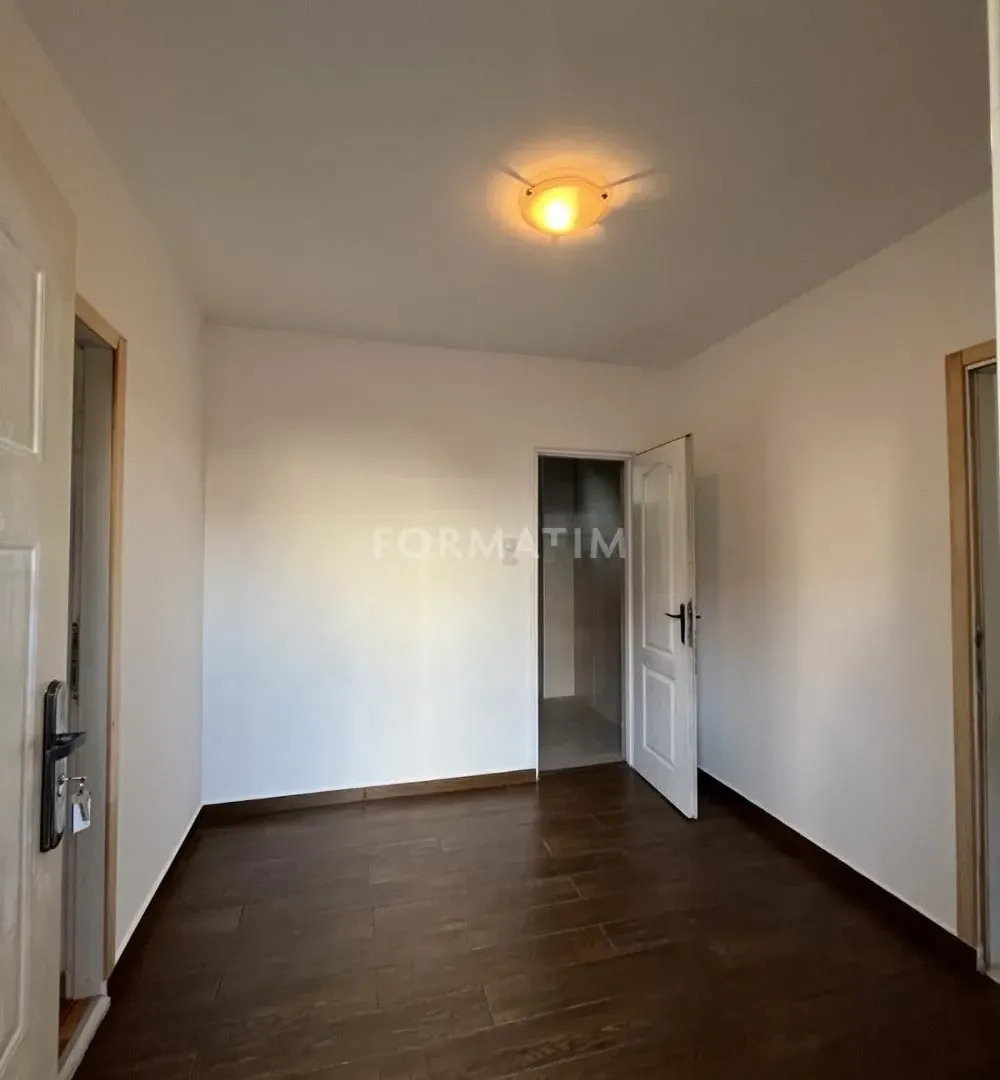 Rent, four bedroom apartment, 100m², Krnjaca, Palilula Sve Podlokacije
