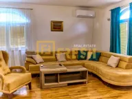 Izdavanje, kuća, 160m², Tološi, Podgorica - image 6