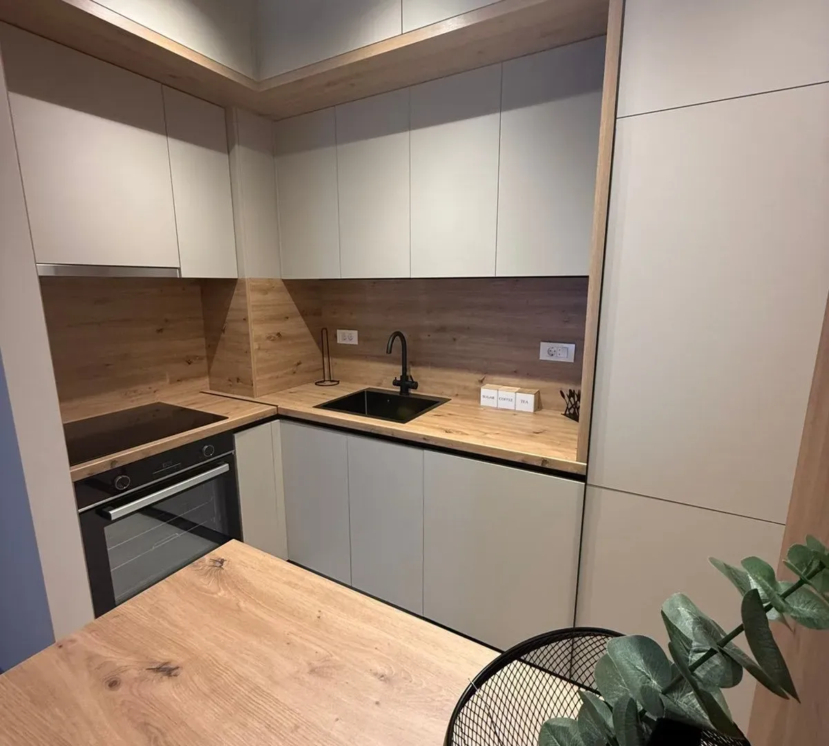 Izdavanje, jednosoban stan, 46m², City Kvart, Podgorica