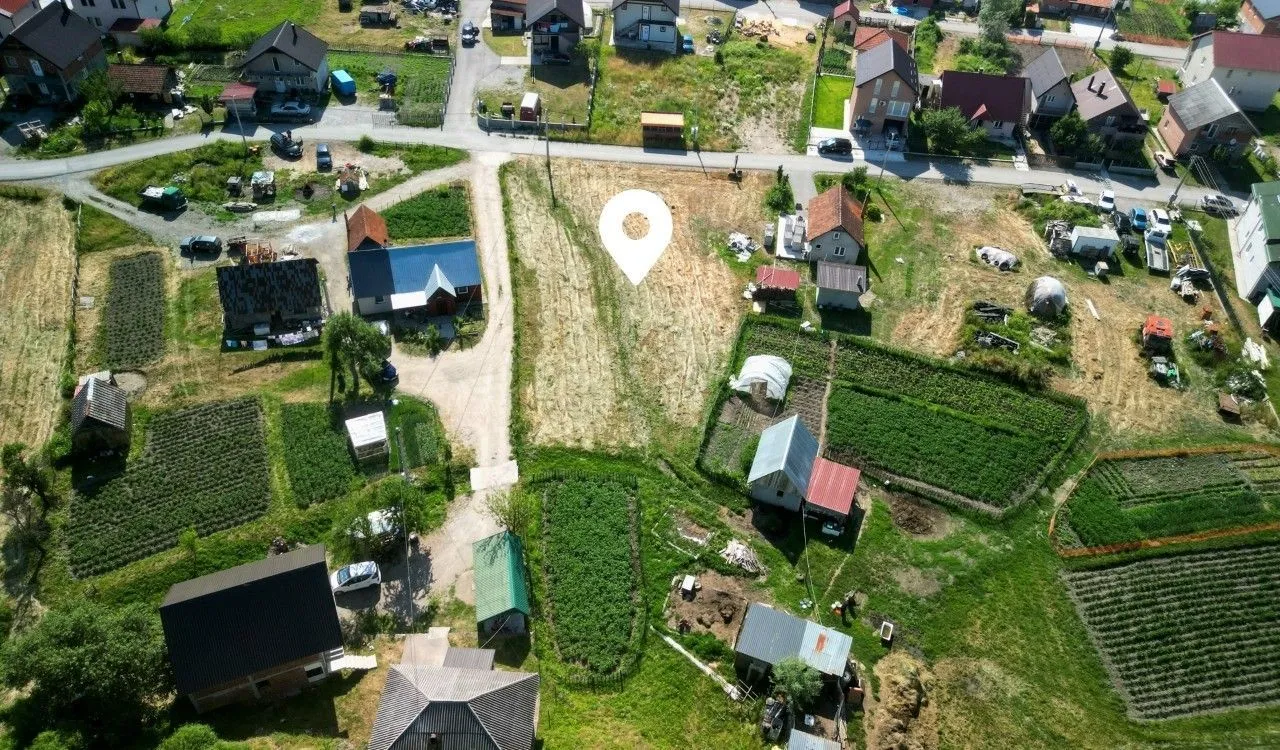 Prodaja, plac, 2000m², Centar, Kolašin