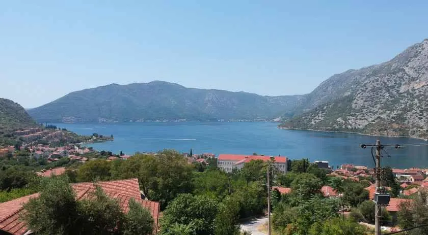 Prodaja, plac, 910m², Risan, Kotor