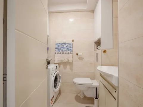 Prodaja, jednosoban stan, 54m², Bečići, Budva - image 15