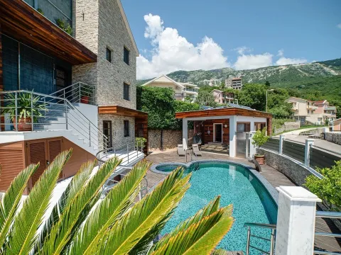 Sale, house, 487m², Bečići, Budva - image 2