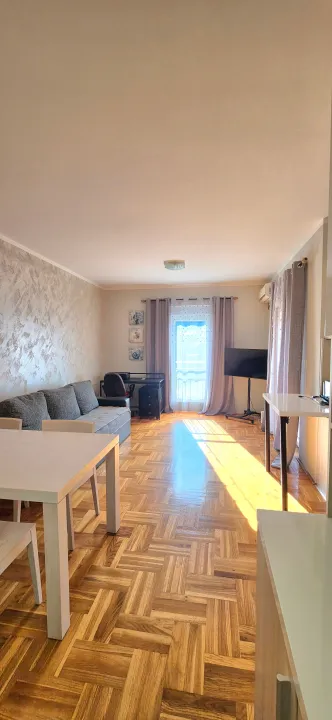 Rent, one bedroom apartment, 49m², Lazi, Budva