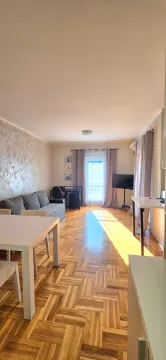 Rent, one bedroom apartment, 49m², Lazi, Budva - image 1