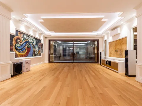 Sale, one bedroom apartment, 115m², Centar, Budva - image 9