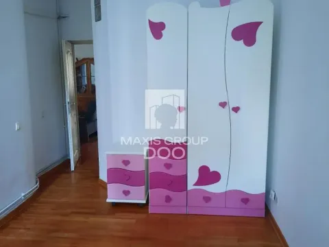 Izdavanje, trosoban stan, 80m², Stari Grad, Beograd - image 6