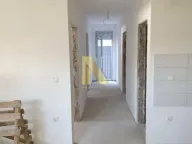 Prodaja, trosoban stan, 66m², Resnik, Beograd - image 13