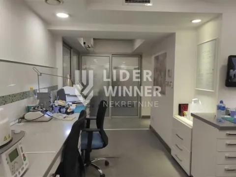 Prodaja, trosoban stan, 66m², Vračar Sve Podlokacije, Beograd - image 7