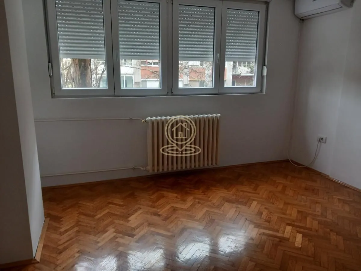 Prodaja, jednosoban stan, 31m², Bulevar Oslobodjenja, Novi Sad Sve Podlokacije