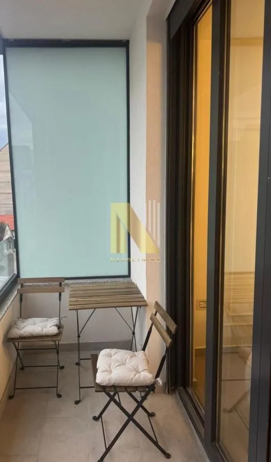 Izdavanje, trosoban stan, 73m², Centar, Novi Sad