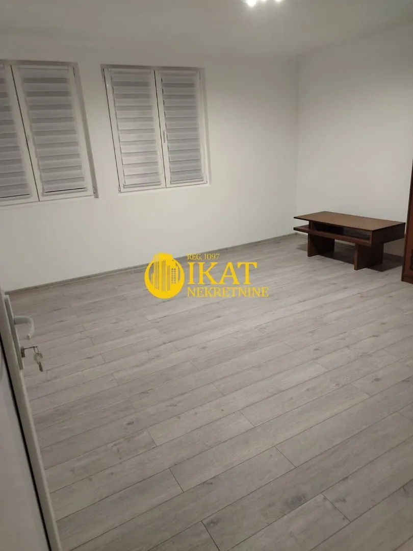 Izdavanje, jednosoban stan, 45m², Čukarica, Beograd