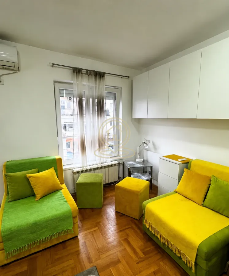 Prodaja, jednosoban stan, 32m², Cvetkova Pijaca, Zvezdara Sve Podlokacije