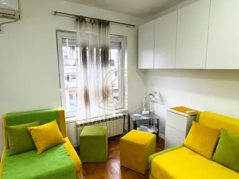 Prodaja, jednosoban stan, 32m², Cvetkova Pijaca, Zvezdara Sve Podlokacije - image 4