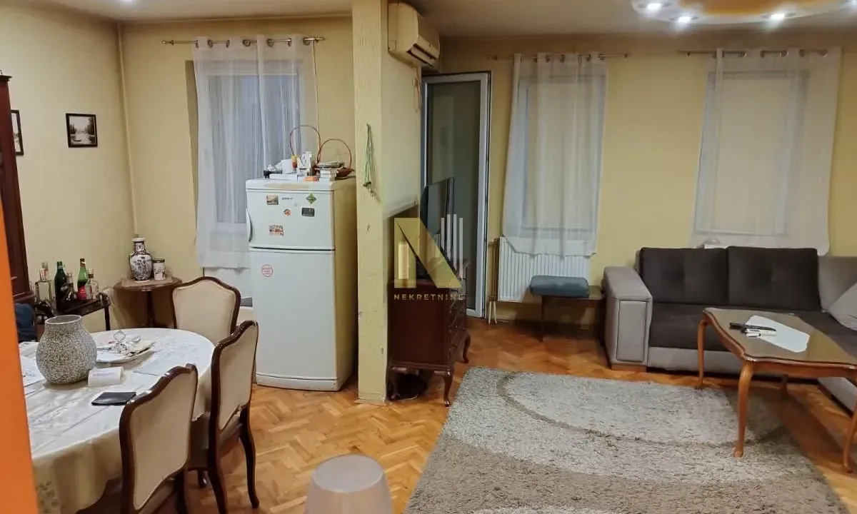 Prodaja, trosoban stan, 83m², Nova Detelinara, Novi Sad Sve Podlokacije