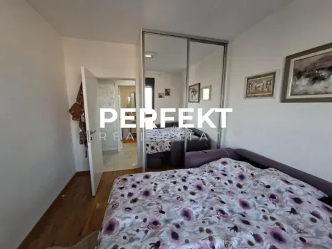 Prodaja, trosoban stan, 75m², Centar, Pančevo - image 17