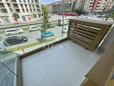 Izdavanje, trosoban stan, 78m², Savski Venac, Beograd - image 13