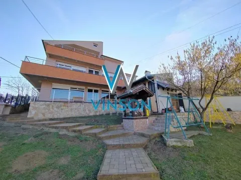 Sale, house, 631m², Petrovaradin, Novi Sad