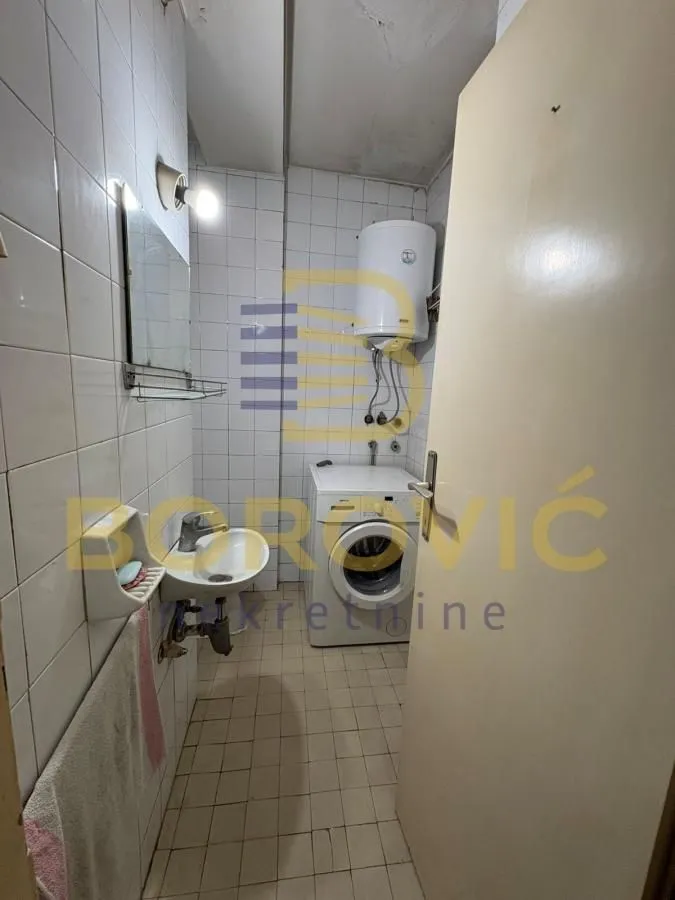 Prodaja, trosoban stan, 94m², Neimar, Vračar Sve Podlokacije