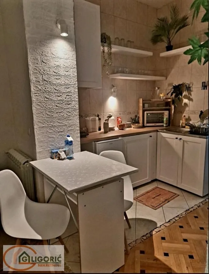Sale, one bedroom apartment, 33m², Vračar Sve Podlokacije, Beograd