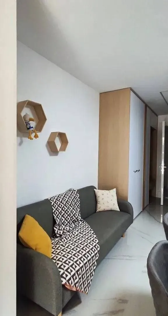 Sale, studio apartment, 36m², Centar, Bar