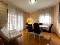 Izdavanje, trosoban stan, 120m², City Kvart, Podgorica - image 6