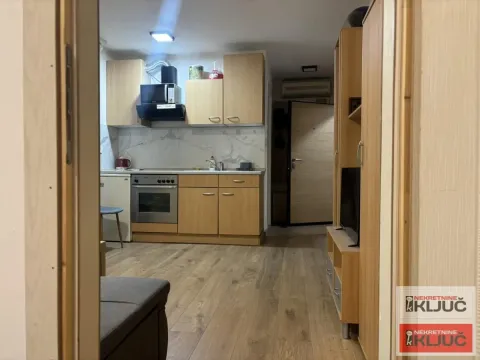 Rent, one bedroom apartment, 25m², Telep, Novi Sad Sve Podlokacije - image 6