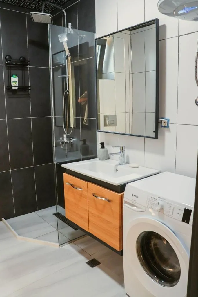 Sale, three bedroom apartment, 155m², Sveti Stefan, Budva