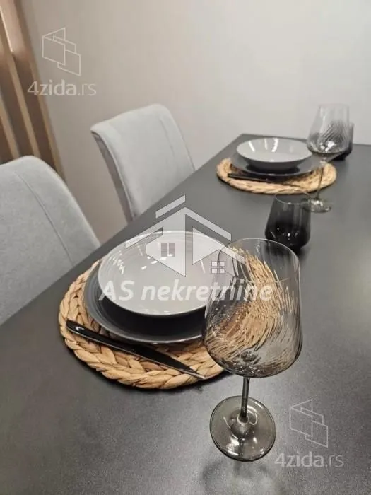 Rent, one bedroom apartment, 40m², Novi Beograd Blok 65, Novi Beograd Sve Podlokacije