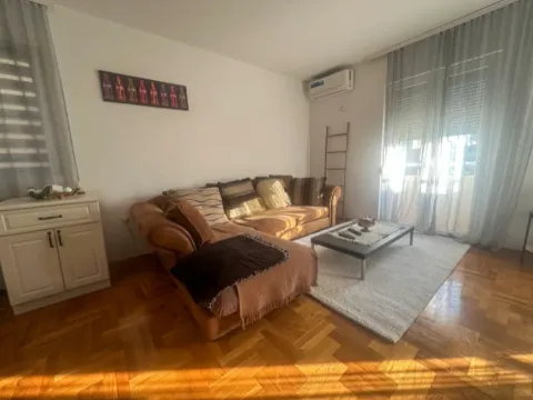Prodaja, jednosoban stan, 60m², Zagorič, Podgorica - image 12