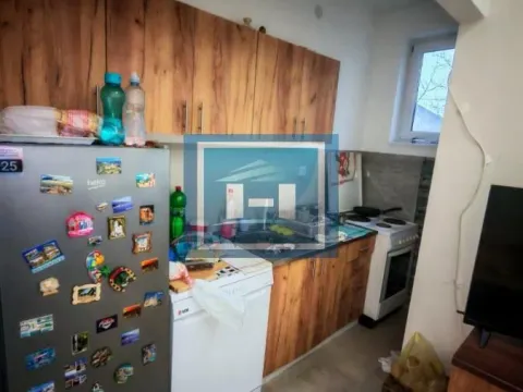 Prodaja, trosoban stan, 70m², Paraćin, Srbija - image 12