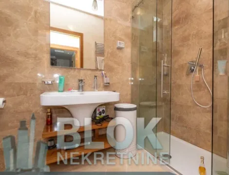 Rent, two bedroom apartment, 64m², Centar, Podgorica - image 7