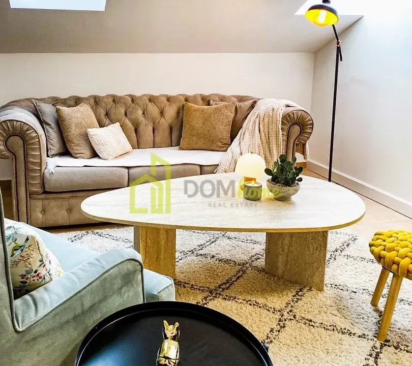 Izdavanje, dvosoban stan, 75m², Centar, Podgorica