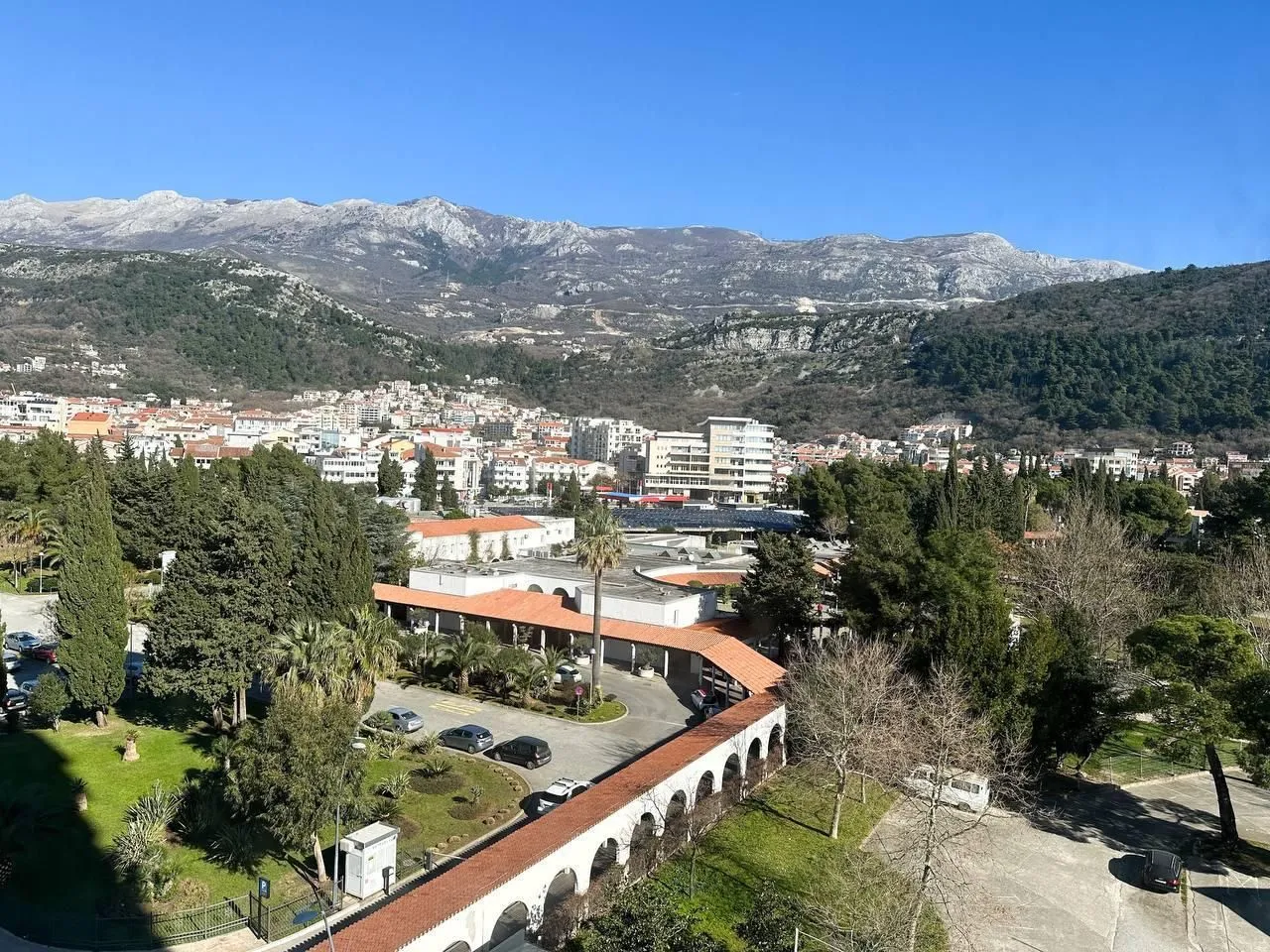Rent, one bedroom apartment, 64m², Centar, Budva