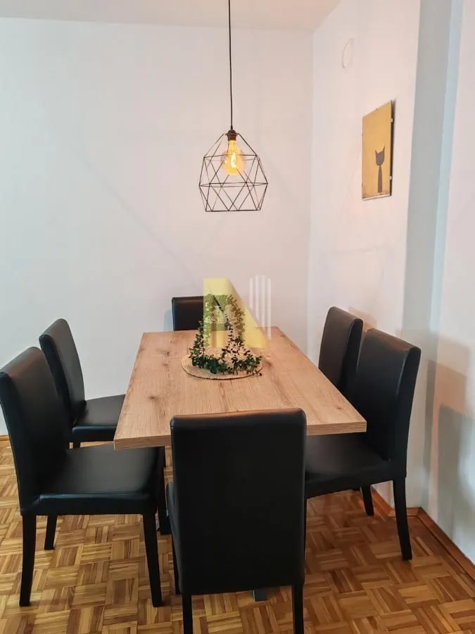 Izdavanje, dvosoban stan, 46m², Železnička Stanica, Novi Sad Sve Podlokacije