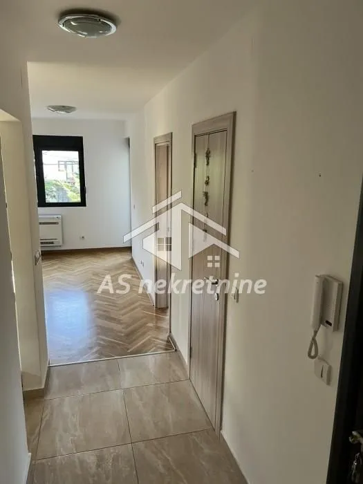 Rent, three bedroom apartment, 78m², Autokomanda, Voždovac Sve Podlokacije