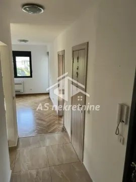 Rent, three bedroom apartment, 78m², Autokomanda, Voždovac Sve Podlokacije - image 12