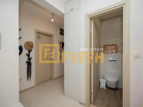 Prodaja, dvosoban stan, 72m², City Kvart, Podgorica - image 21