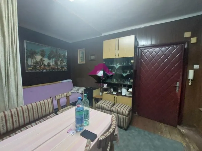 Izdavanje, dvosoban stan, 46m², Palilulska Pijaca, Palilula Sve Podlokacije